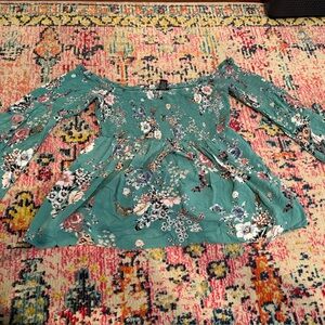 Torrid Off the Shoulder Blouse - 2X 🌸
